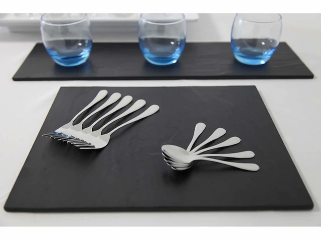 Diverse melamime serveerkommen, gastronormtrays, borden en melamime leistenen ( circa 150x ) - afbeelding 24 van  34