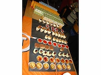 Diverse melamime serveerkommen, gastronormtrays, borden en melamime leistenen ( circa 150x ) - afbeelding 25 van  34