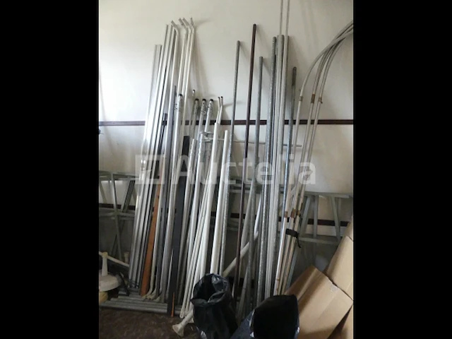 Diverse metalen en aluminium profielen - afbeelding 7 van  9