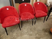 Diverse meubelonderdelen, stoelen met armleuningen, kinderstoelen, wastafels op meubels, aluminium beglaasde frames - afbeelding 6 van  18