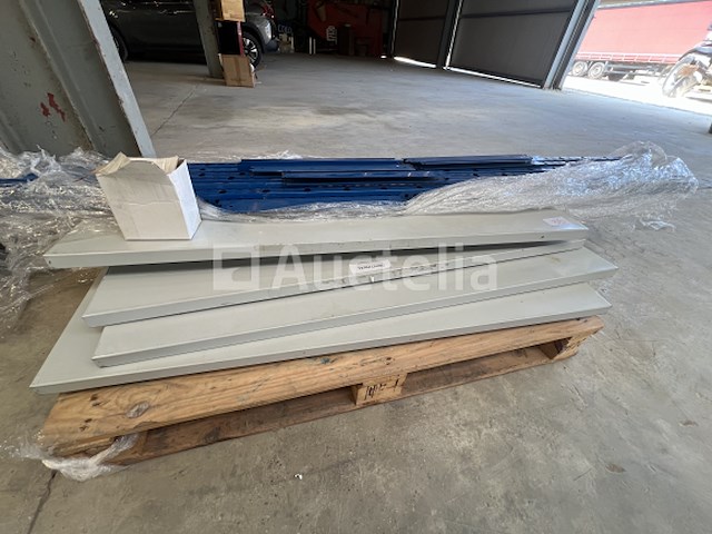 Diverse meubels - afbeelding 15 van  34