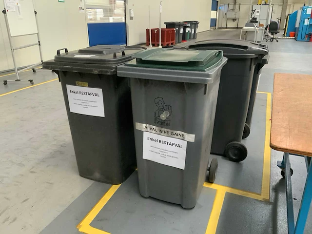 Diverse mobiele afvalcontainers (6x) - afbeelding 2 van  2