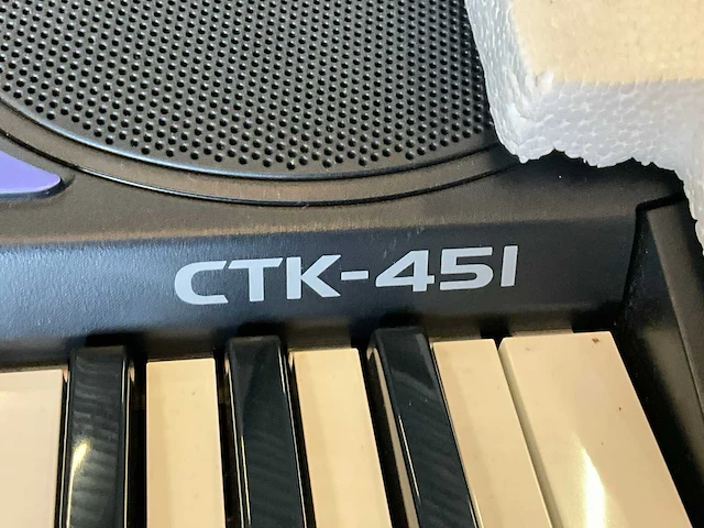 Diverse muziekinstrumenten - afbeelding 13 van  14
