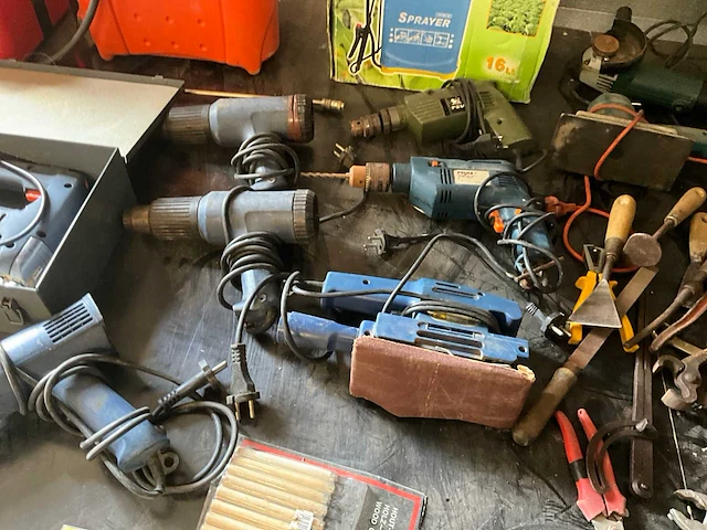 Diverse onderdelen, gereedschappen en accessoires - afbeelding 18 van  33