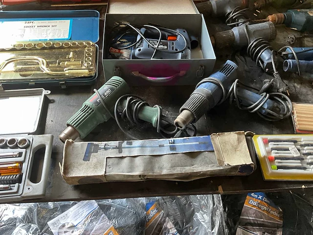 Diverse onderdelen, gereedschappen en accessoires - afbeelding 30 van  33