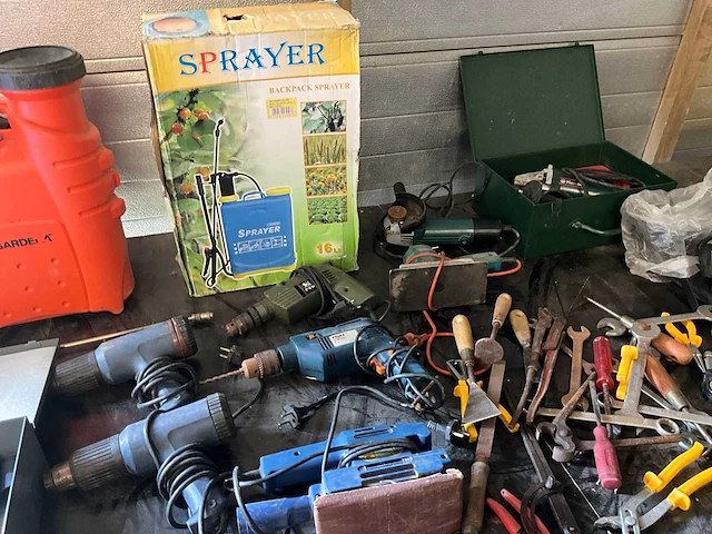 Diverse onderdelen, gereedschappen en accessoires - afbeelding 33 van  33