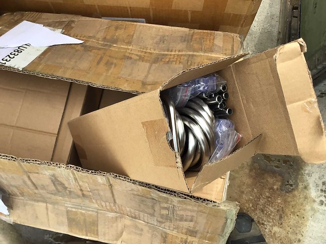 Diverse onderdelen, gereedschappen en accessoires - afbeelding 24 van  33