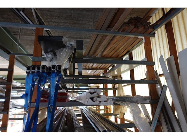 Diverse onderdelen raamproductie - afbeelding 9 van  9