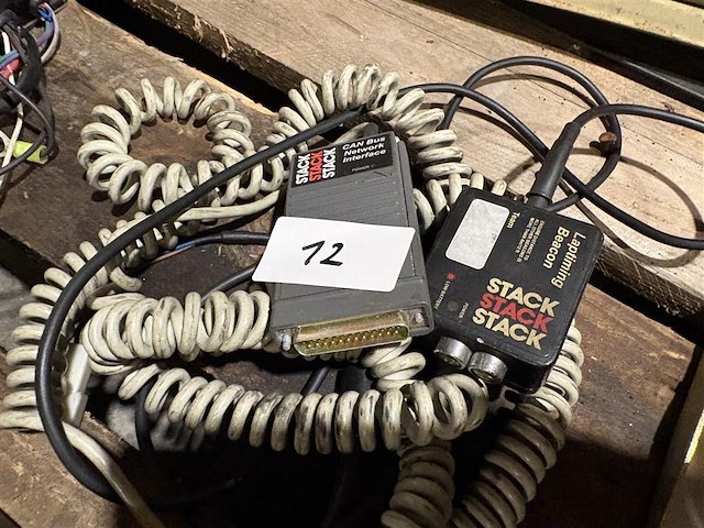 Diverse onderdelen stack - afbeelding 2 van  2