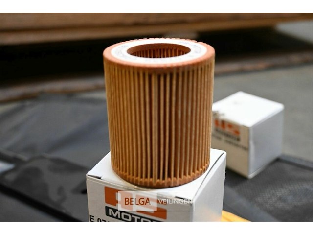 Diverse onderdelen van as grasmachine - afbeelding 2 van  3