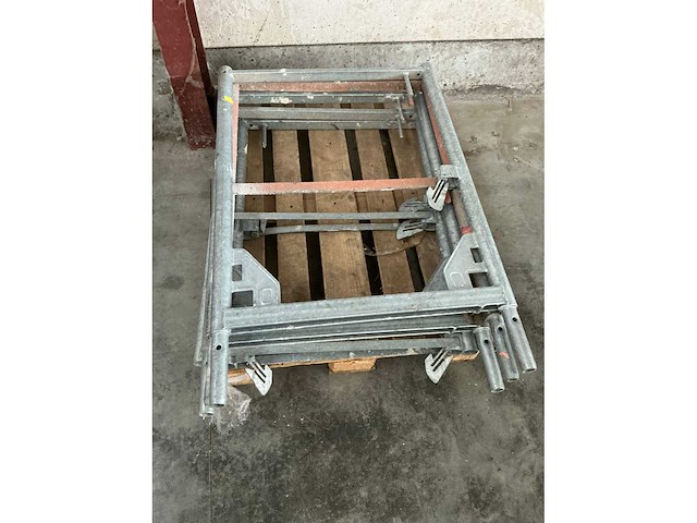 Diverse onderdelen voor steigerstelling (30x) - afbeelding 4 van  5