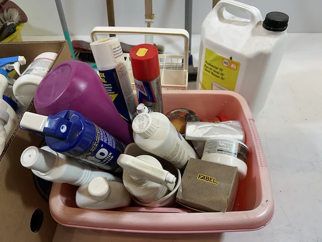 Diverse onderhoudsproducten - afbeelding 2 van  8