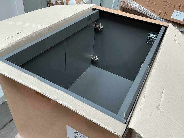 Diverse onderkast (3x) - afbeelding 6 van  6