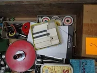 Diverse opspangereedschappen en slijpstenen - afbeelding 9 van  9