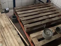 Diverse palleten - afbeelding 4 van  6