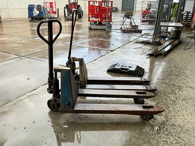 Diverse palletwagens (2x) - afbeelding 2 van  5