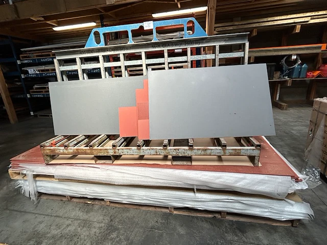 Diverse panelen, ong 40 stuks - afbeelding 1 van  1