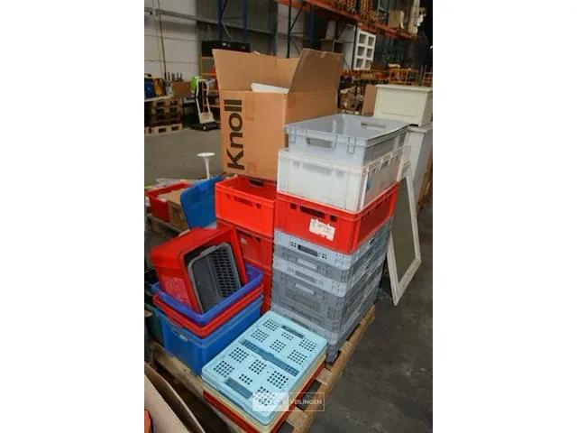 Diverse plastic bakken diverse maten ± 30 stuks - afbeelding 2 van  5