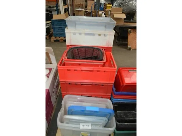 Diverse plastic bakken diverse maten ± 30 stuks - afbeelding 3 van  5