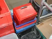 Diverse plastic bakken diverse maten ± 30 stuks - afbeelding 4 van  5