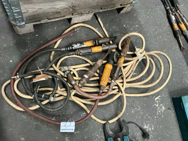 Diverse pneumatische gereedschappen (5x) - afbeelding 2 van  3