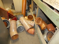 Diverse pvc bochten en fittingen - afbeelding 4 van  11