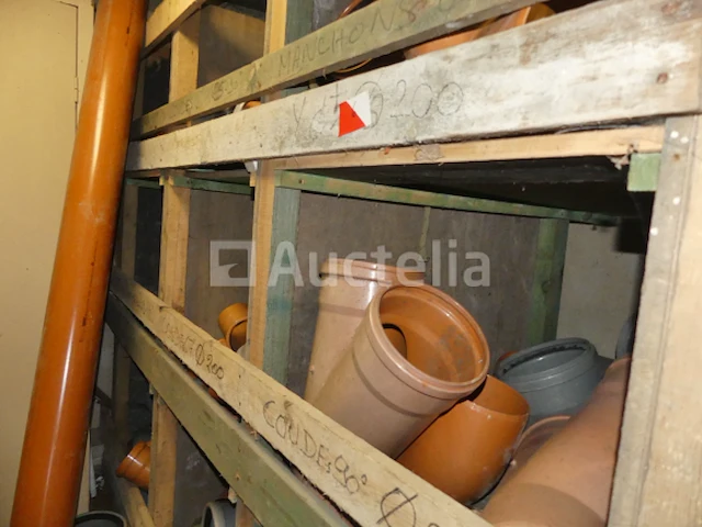 Diverse pvc bochten en fittingen - afbeelding 8 van  11