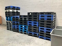 Diverse pvc palletten (54x) - afbeelding 1 van  8