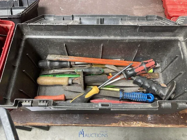 Diverse pvc werkkoffers met inhoud - afbeelding 7 van  7