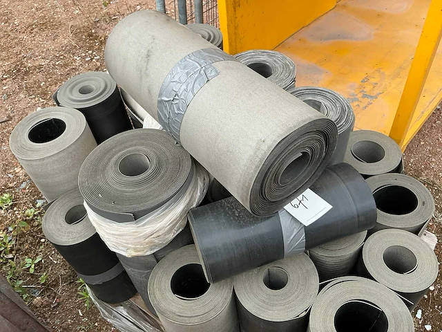 Diverse rubber transportbanden (22x) - afbeelding 4 van  4