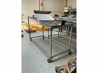 Diverse rvs roltafels (4x) - afbeelding 7 van  12