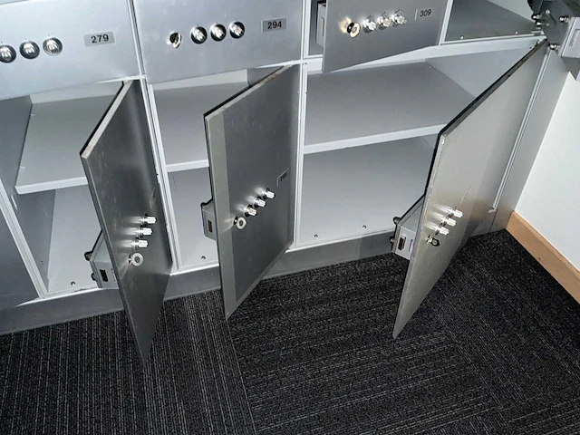 Diverse safeboxen (450x) - afbeelding 3 van  13