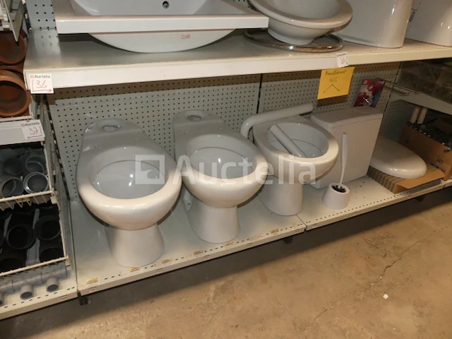 Diverse sanitaire voorzieningen en accessoires - afbeelding 12 van  15