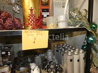 Diverse set huishoudelijke artikelen - afbeelding 10 van  19