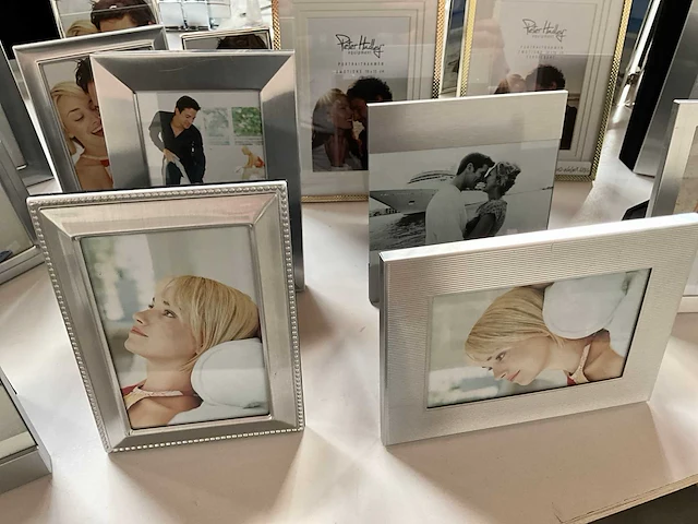 Diverse soorten fotolijsten (21x) - afbeelding 8 van  12