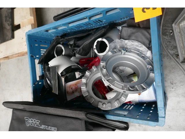 Diverse spotlichten met onderdelen - afbeelding 5 van  8