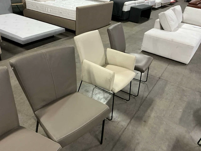 Diverse stoelen (12x) - afbeelding 5 van  7