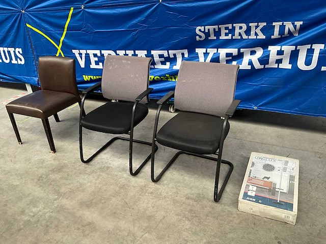 Diverse stoelen (3x) + unilux cypres kapstok - afbeelding 1 van  10
