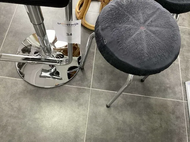 Diverse stoelen (4x) - afbeelding 4 van  4