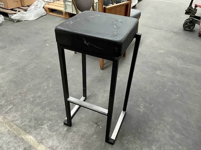 Diverse stoelen (4x) - afbeelding 3 van  15