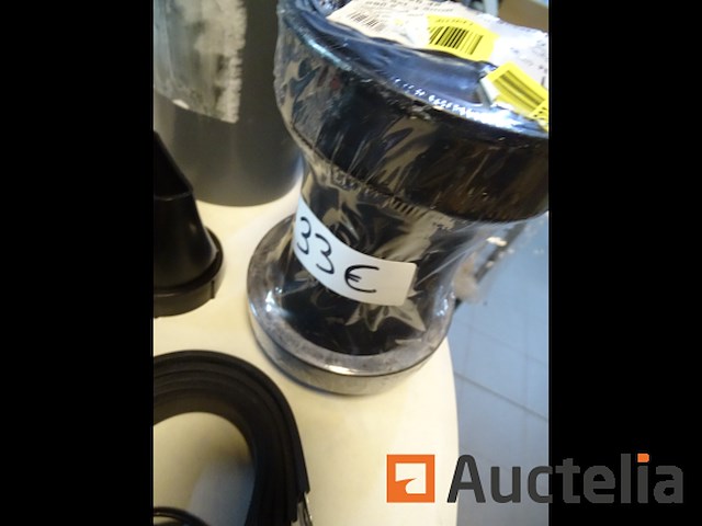 Diverse stortplaatsen (detail: zie foto's) - afbeelding 7 van  14