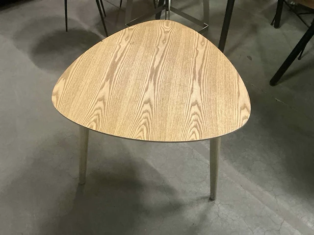 Diverse tafel (10x) en 3 diverse krukjes - afbeelding 5 van  8