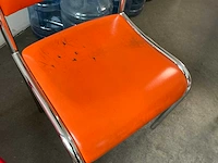 Diverse tafels (6x) en stoelen (23x) - afbeelding 5 van  14