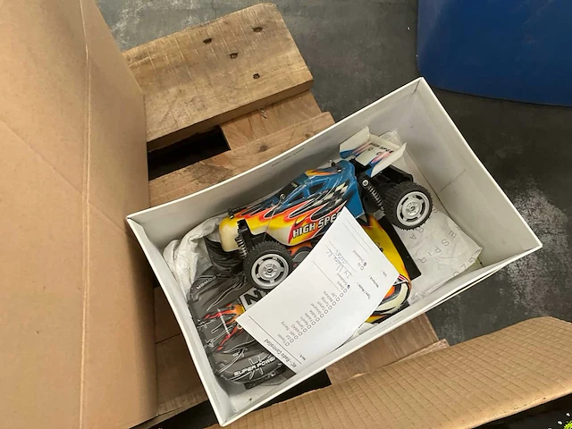 Diverse telegeleide rc-auto, o.a. robbe, total, ikko, hpi racing (14x) - afbeelding 3 van  15