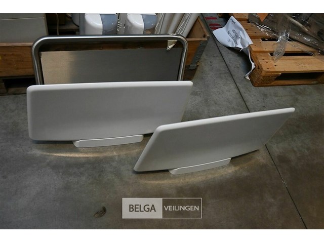 Diverse toiletartikelen - afbeelding 3 van  4