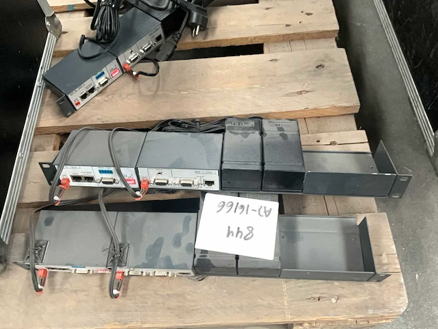 Diverse transmitters extron (3x) - afbeelding 4 van  5