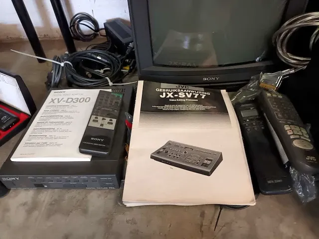 Diverse tv-video-hifi elektro. 6 stuks - afbeelding 5 van  7