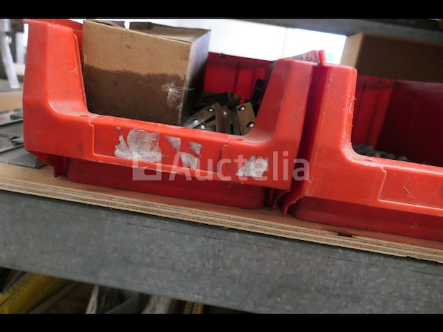 Diverse verbruiksartikelen en gereedschappen - afbeelding 6 van  23