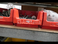 Diverse verbruiksartikelen en gereedschappen - afbeelding 15 van  23