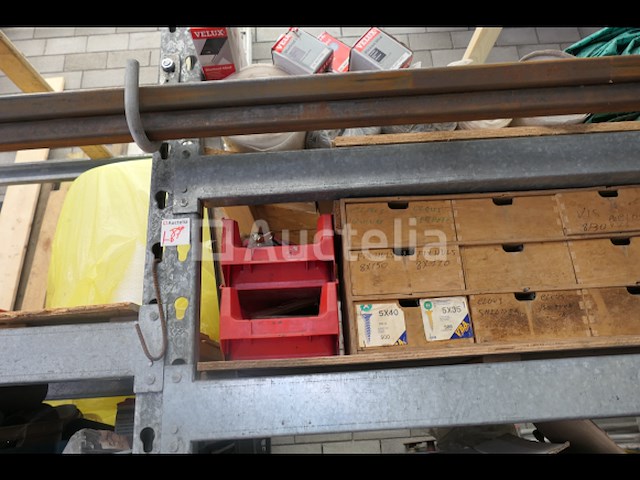 Diverse verbruiksartikelen en gereedschappen - afbeelding 12 van  23